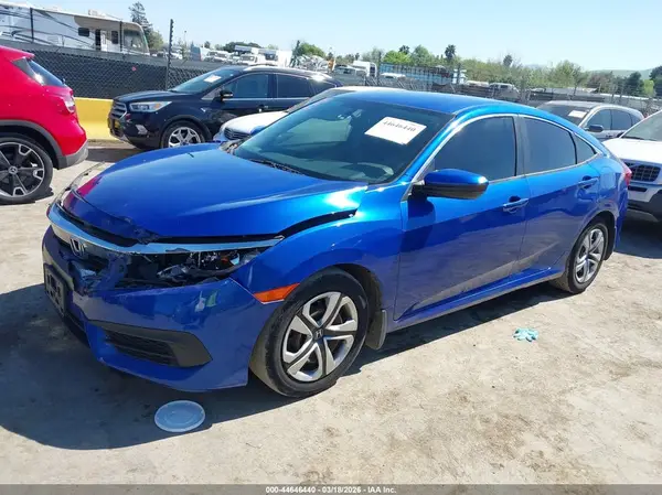 2HGFC2F59JH579147 2018 HONDA CIVIC - Image 2