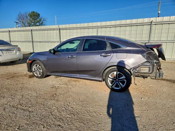 2HGFC2F59JH599298 2018 HONDA CIVIC - Image 2