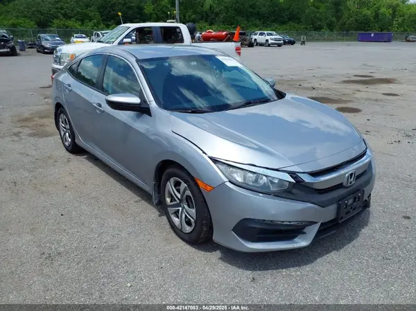2HGFC2F59JH600563 2018 HONDA CIVIC - Image 1