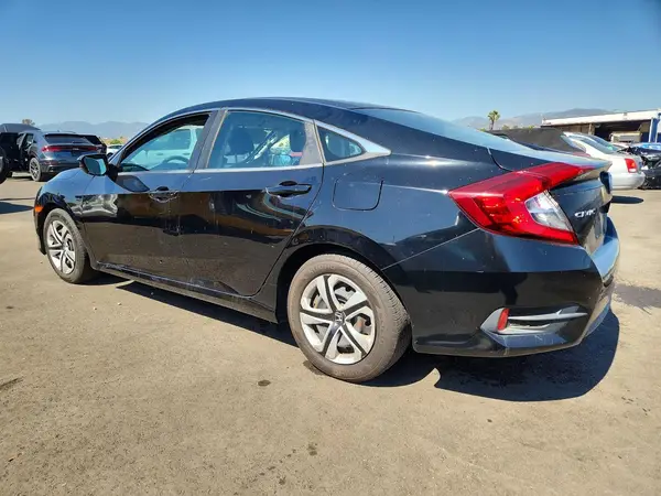 2HGFC2F59JH605715 2018 HONDA CIVIC - Image 2