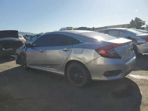 2HGFC2F59JH607979 2018 HONDA CIVIC - Image 2