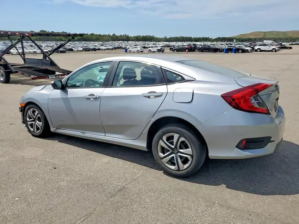 2HGFC2F59JH608923 2018 HONDA CIVIC - Image 2