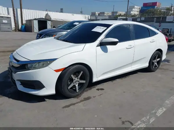 2HGFC2F5XGH572832 2016 HONDA CIVIC - Image 2