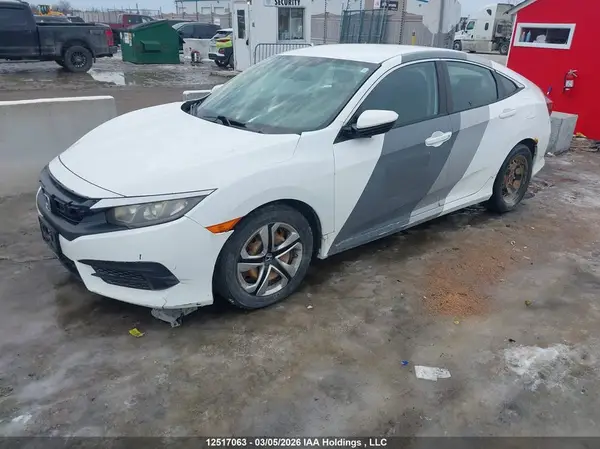 2HGFC2F5XHH008776 2017 HONDA CIVIC - Image 2