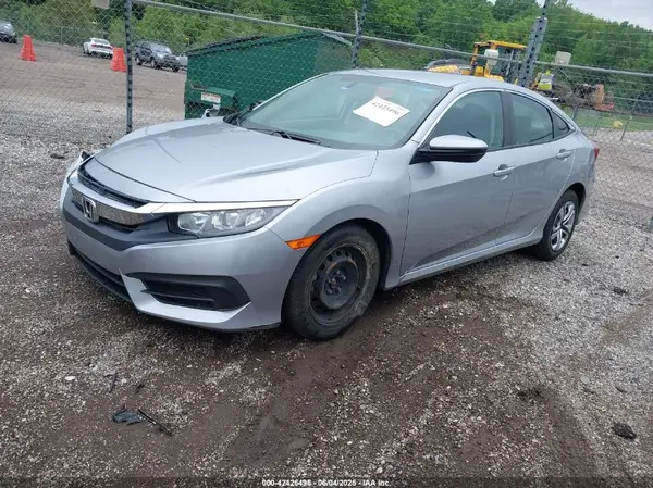 2HGFC2F5XHH502295 2017 HONDA CIVIC - Image 2