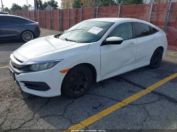 2HGFC2F5XHH502751 2017 HONDA CIVIC - Image 2