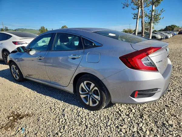 2HGFC2F5XHH513670 2017 HONDA CIVIC - Image 2