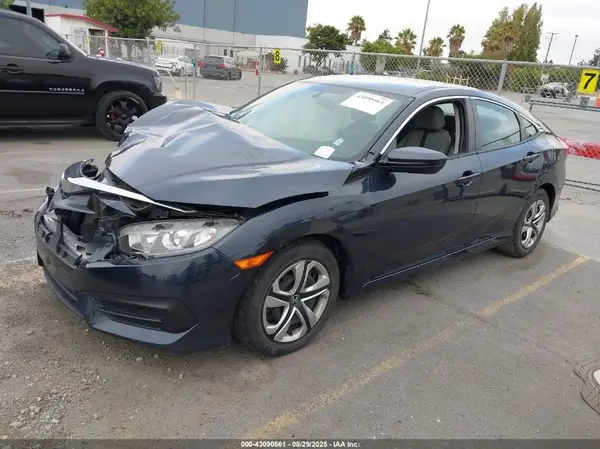 2HGFC2F5XHH537905 2017 HONDA CIVIC - Image 2