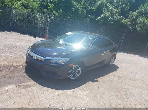 2HGFC2F5XHH538925 2017 HONDA CIVIC - Image 2