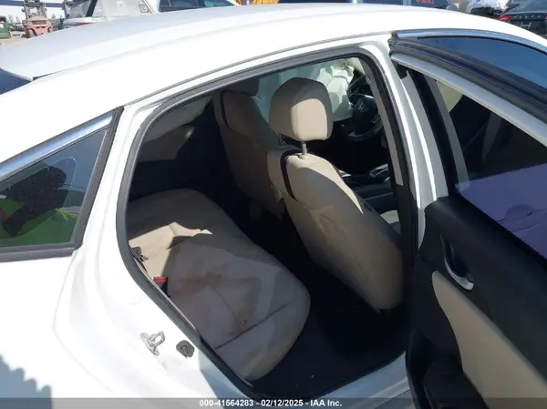 2HGFC2F5XHH543476 2017 HONDA CIVIC - Image 8