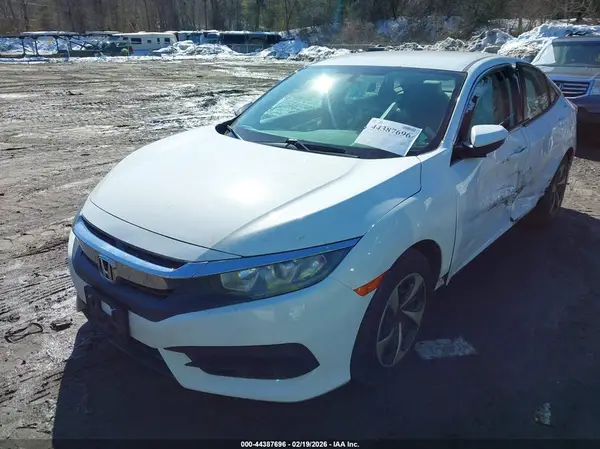 2HGFC2F5XHH549715 2017 HONDA CIVIC - Image 2