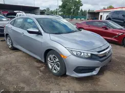 2HGFC2F5XHH555935 2017 HONDA CIVIC