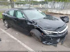 2HGFC2F5XHH557698 2017 HONDA CIVIC