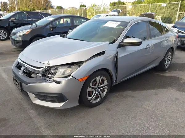 2HGFC2F5XHH558429 2017 HONDA CIVIC - Image 2
