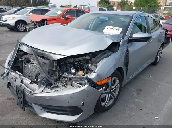 2HGFC2F5XHH562089 2017 HONDA CIVIC - Image 2
