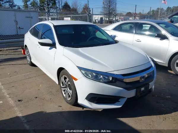 2HGFC2F5XHH569625 2017 HONDA CIVIC - Image 1