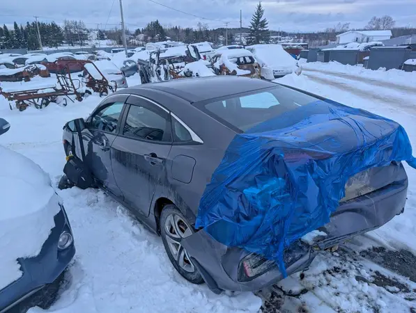2HGFC2F5XJH035806 2018 HONDA CIVIC - Image 2
