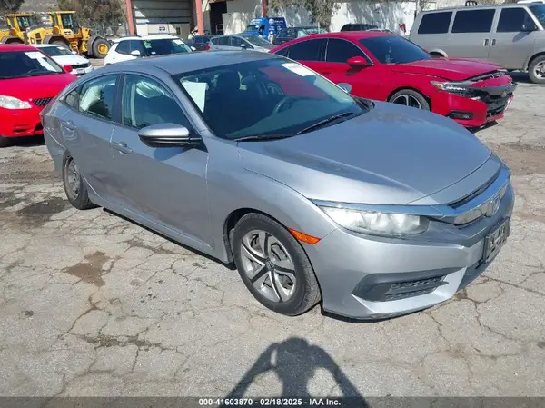 2HGFC2F5XJH517482 2018 HONDA CIVIC - Image 1