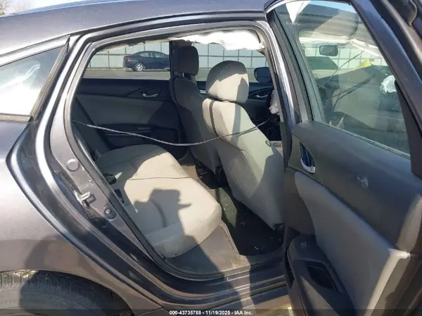 2HGFC2F5XJH517899 2018 HONDA CIVIC - Image 8