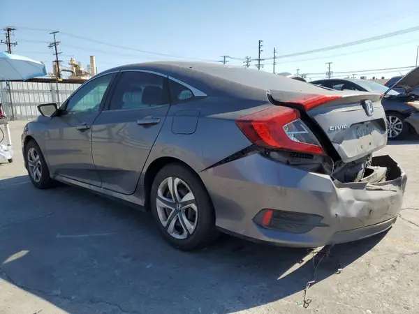 2HGFC2F5XJH523329 2018 HONDA CIVIC - Image 2