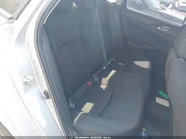 2HGFC2F5XJH537585 2018 HONDA CIVIC - Image 8