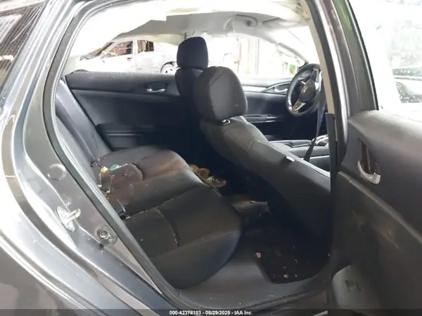 2HGFC2F5XJH537599 2018 HONDA CIVIC - Image 8