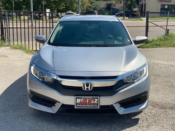 2HGFC2F5XJH541216 2018 HONDA CIVIC - Image 2
