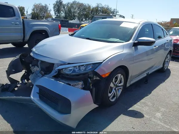 2HGFC2F5XJH552216 2018 HONDA CIVIC - Image 2