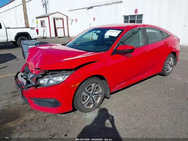 2HGFC2F5XJH556962 2018 HONDA CIVIC - Image 2