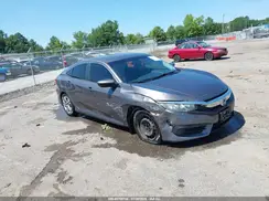 2HGFC2F5XJH557917 2018 HONDA CIVIC