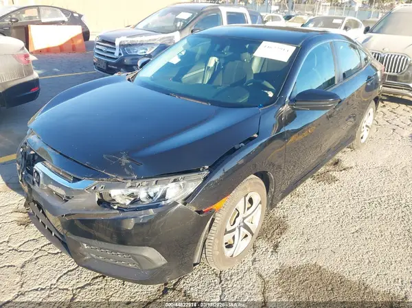 2HGFC2F5XJH558338 2018 HONDA CIVIC - Image 2