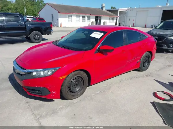 2HGFC2F5XJH558601 2018 HONDA CIVIC - Image 2