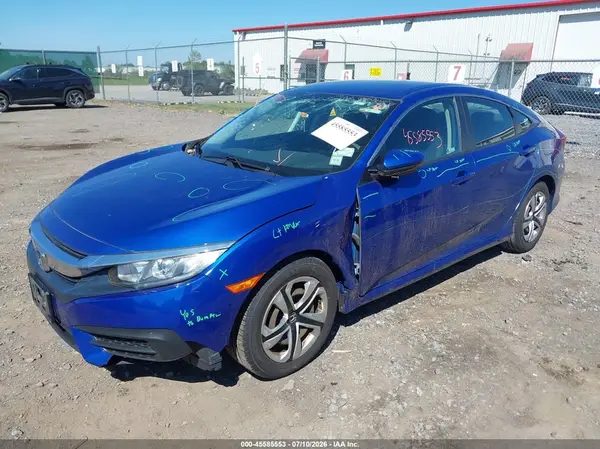 2HGFC2F5XJH558923 2018 HONDA CIVIC - Image 2
