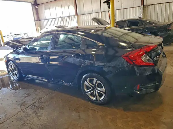 2HGFC2F5XJH562812 2018 HONDA CIVIC - Image 2