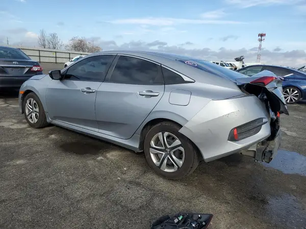 2HGFC2F5XJH562860 2018 HONDA CIVIC - Image 2