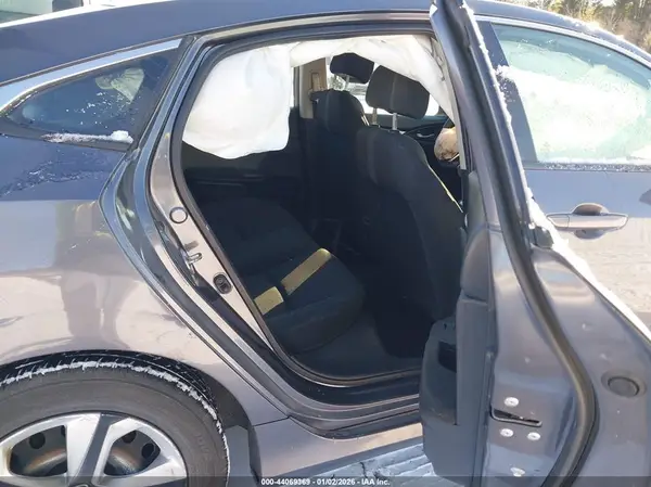 2HGFC2F5XJH563944 2018 HONDA CIVIC - Image 8