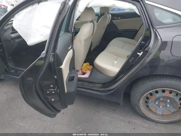 2HGFC2F5XJH578766 2018 HONDA CIVIC - Image 8
