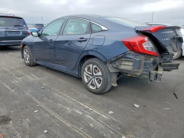 2HGFC2F5XJH578976 2018 HONDA CIVIC - Image 2