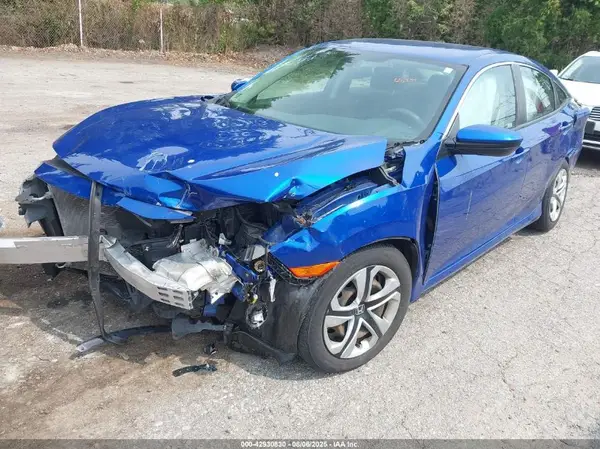 2HGFC2F5XJH579139 2018 HONDA CIVIC - Image 2