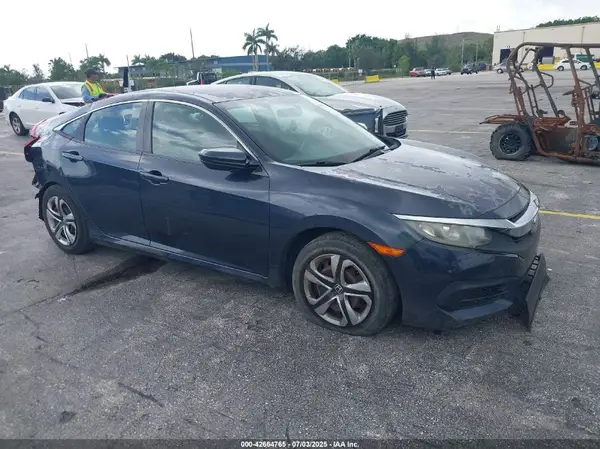 2HGFC2F5XJH597933 2018 HONDA CIVIC - Image 1