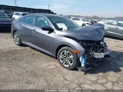 2HGFC2F5XJH602645 2018 HONDA CIVIC