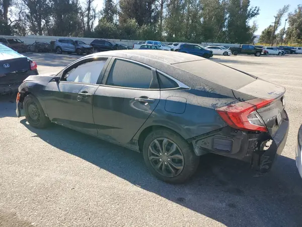 2HGFC2F5XJH602774 2018 HONDA CIVIC - Image 2