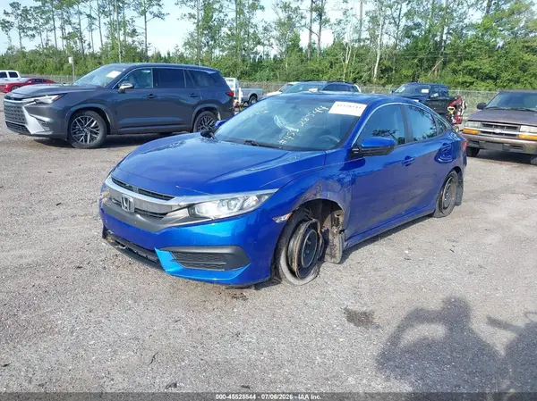 2HGFC2F5XJH604055 2018 HONDA CIVIC - Image 2