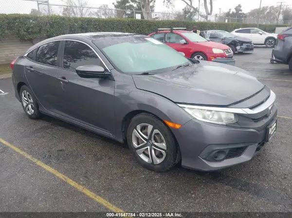 2HGFC2F60HH512875 2017 HONDA CIVIC - Image 1