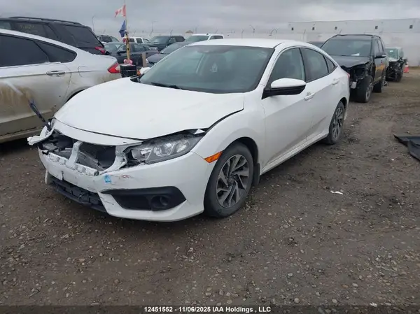 2HGFC2F60JH014195 2018 HONDA CIVIC - Image 2
