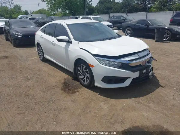 2HGFC2F60JH015797 2018 HONDA CIVIC - Image 1