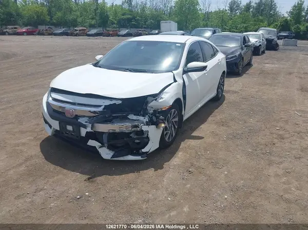 2HGFC2F60JH015797 2018 HONDA CIVIC - Image 2