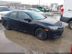 2HGFC2F60JH028565 2018 HONDA CIVIC