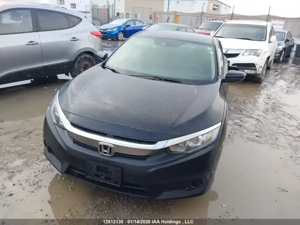 2HGFC2F60JH028565 2018 HONDA CIVIC - Image 2