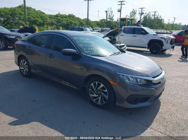 2HGFC2F60JH043230 2018 HONDA CIVIC - Image 1